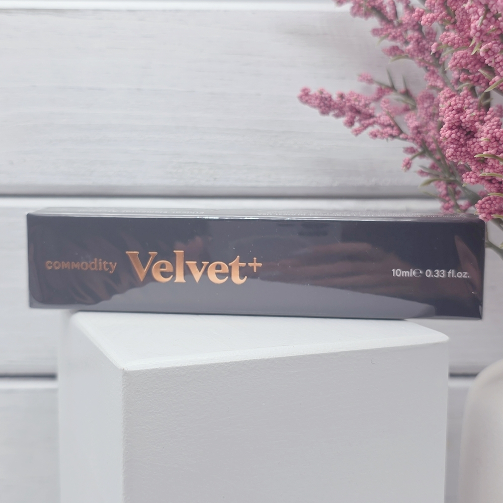 Commodity Velvet+ Scent Space Bold Fragrance